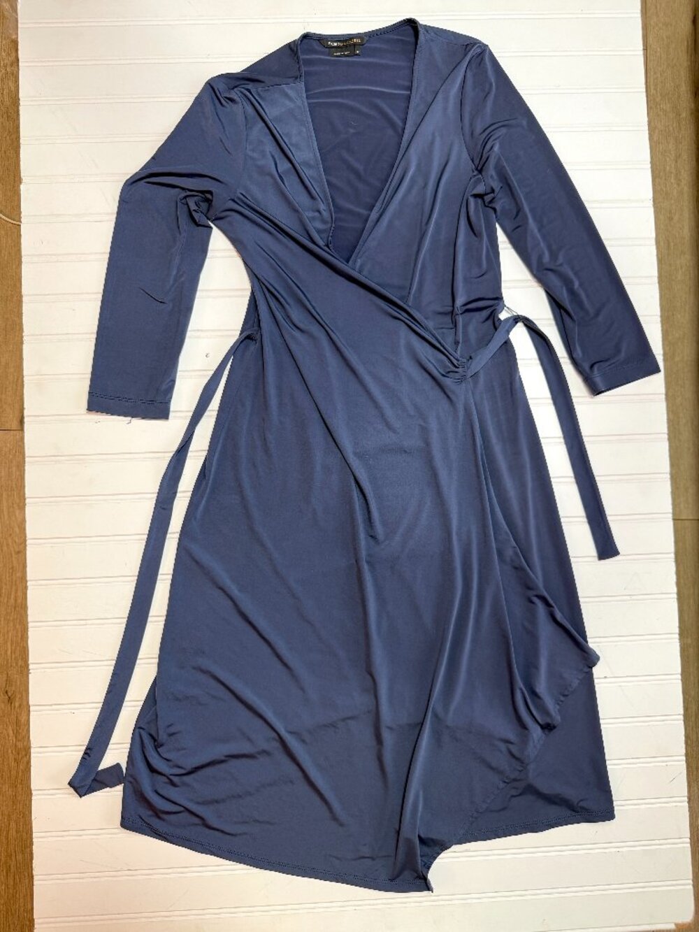 BCBG Max Azria Blue Wrap Dress Size M Long Sleeve Midi
